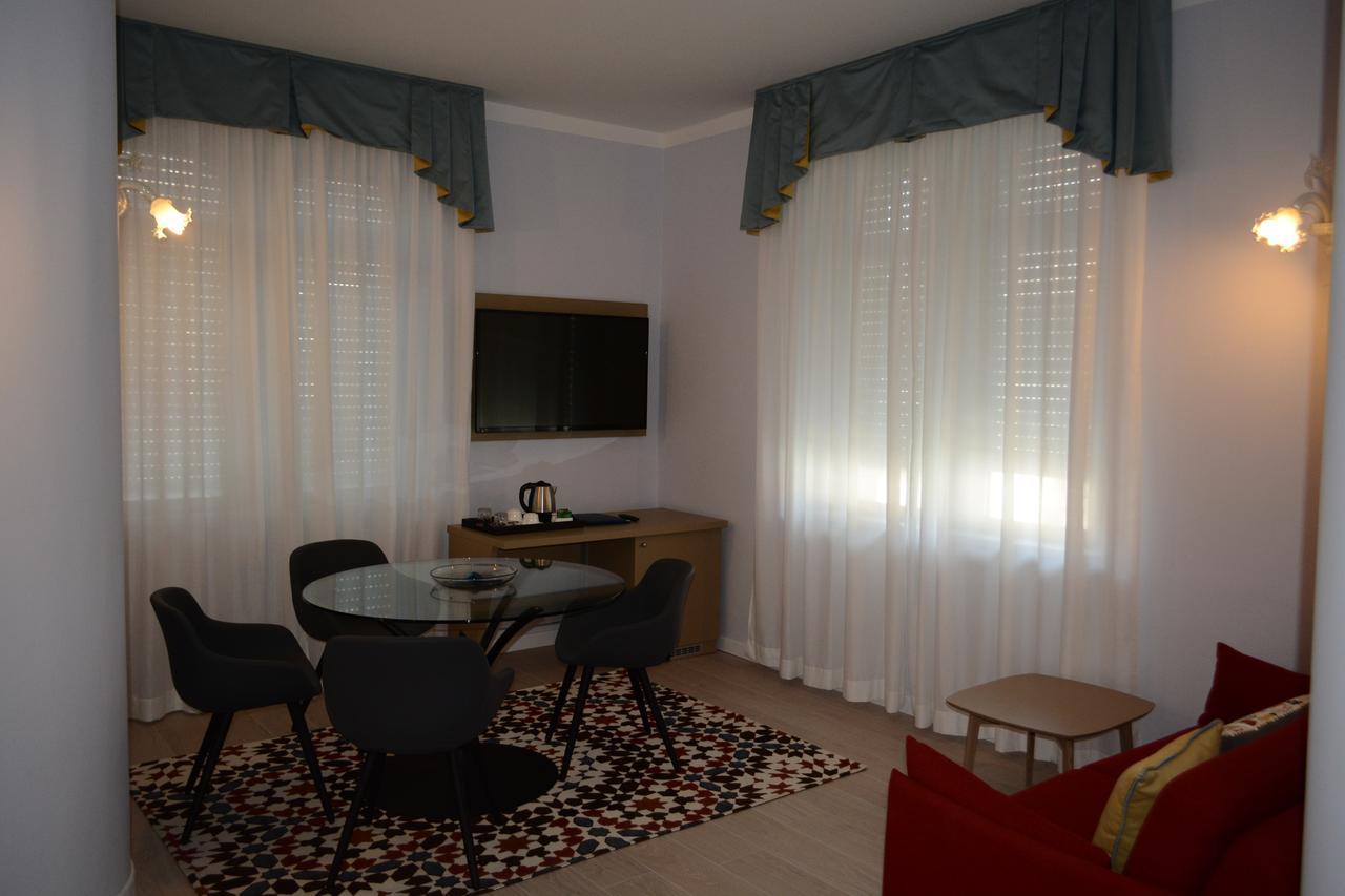 Les 7 Erica Hotel
